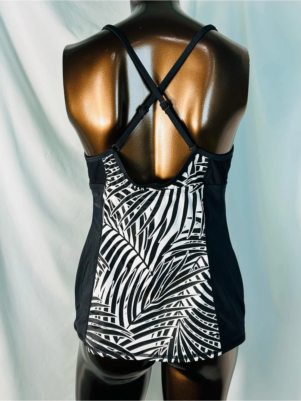 Tommy Bahama Active Fronds hi neck Tankini - Small - New